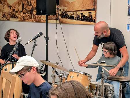 Delavnica Jazz Ravne doma in v tujini (3)